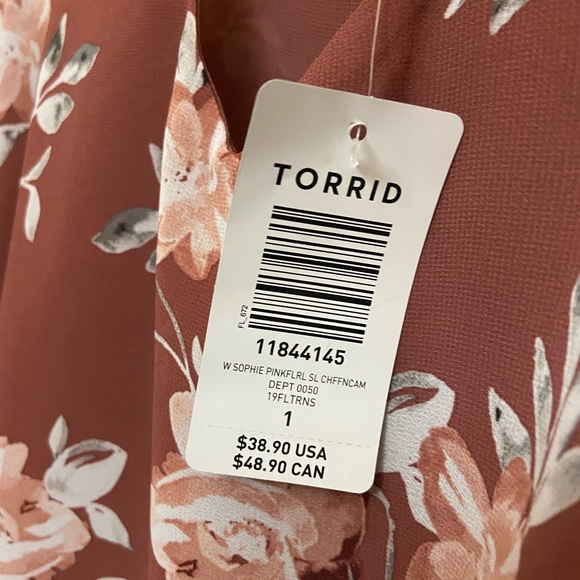 TORRID pink floral blouse Size 1X - Picture 3 of 4